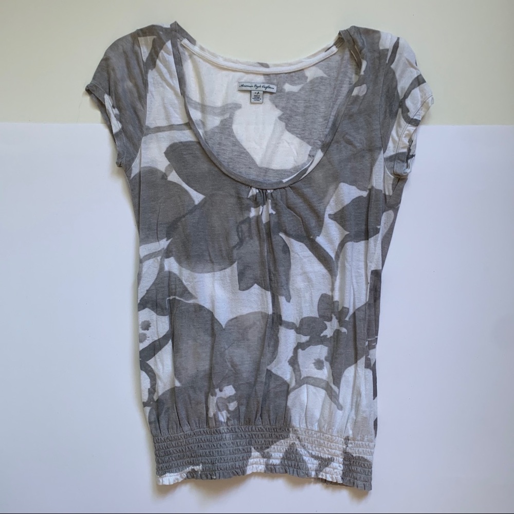 Grey Floral short sleeve T-shirt
